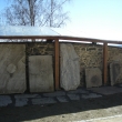 desky u kostela Na nebe vzet� panny Marie v Plan�       25.03.12